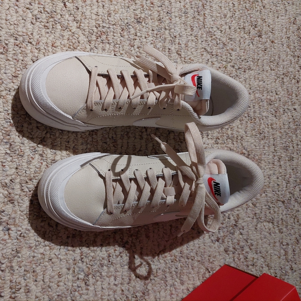 Women's Nike Court Legacy Lift Pearl & White